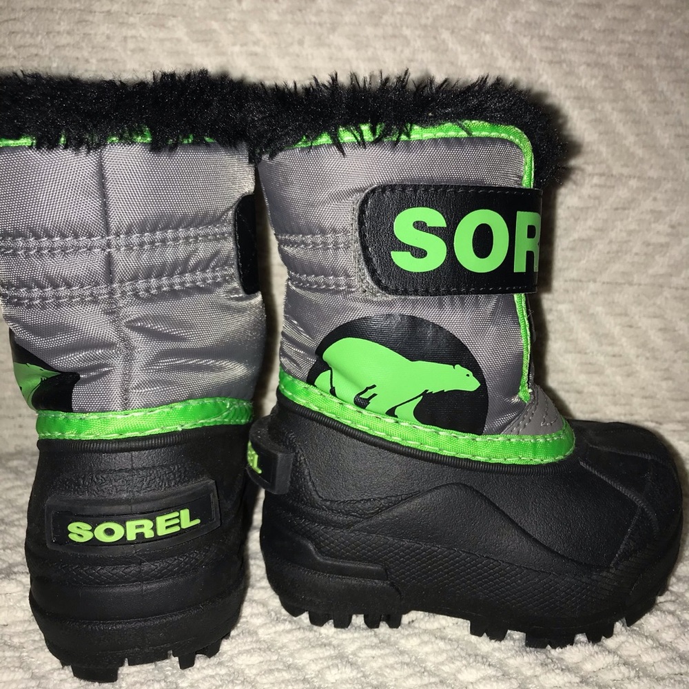 Sorel Toddler Boys Green Black Winter Boots size 4